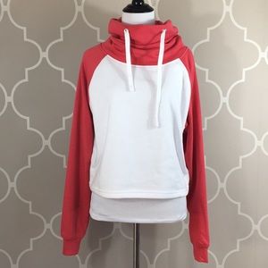 BRAND NEW M Forever 21 sweatshirt